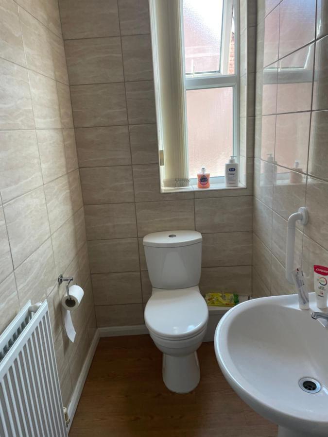 Perfect For Large Groups, Sleeps 15 Close To City Centre Sheffield Exterior foto